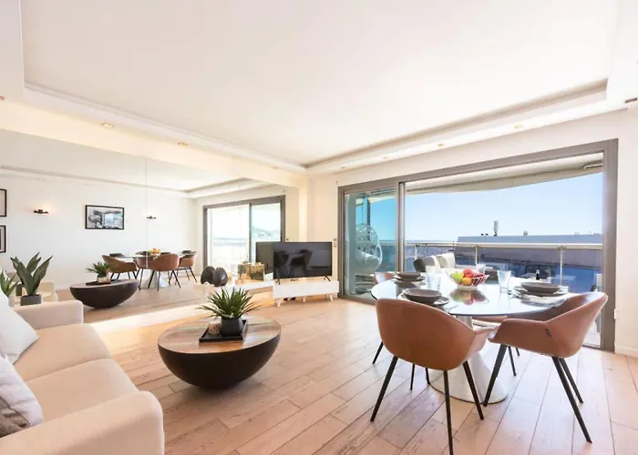 2 Pieces Croisette, Face Palais Des Congres - 2 Pieces Croisette, Face Palais Des Congres Mae-2833 * Cannes