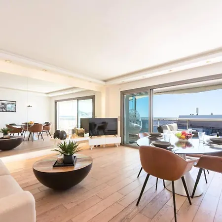 2 Pieces Croisette, Face Palais Des Congres - 2 Pieces Croisette, Face Palais Des Congres Mae-2833 * 戛纳